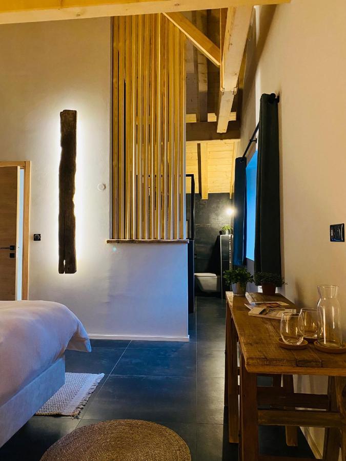 La Loge De La Dolarde - Chambre Nord-Est Hotel Premanon Bagian luar foto